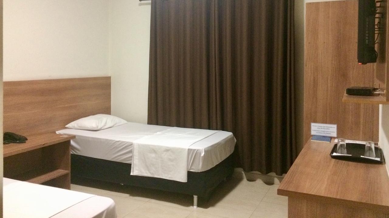 Cast Comfort Hotel Paranaíba المظهر الخارجي الصورة