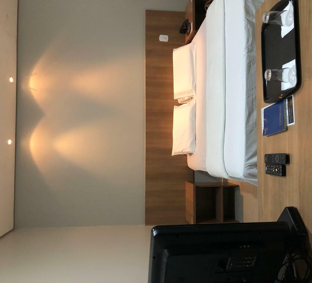 Cast Comfort Hotel Paranaíba المظهر الخارجي الصورة